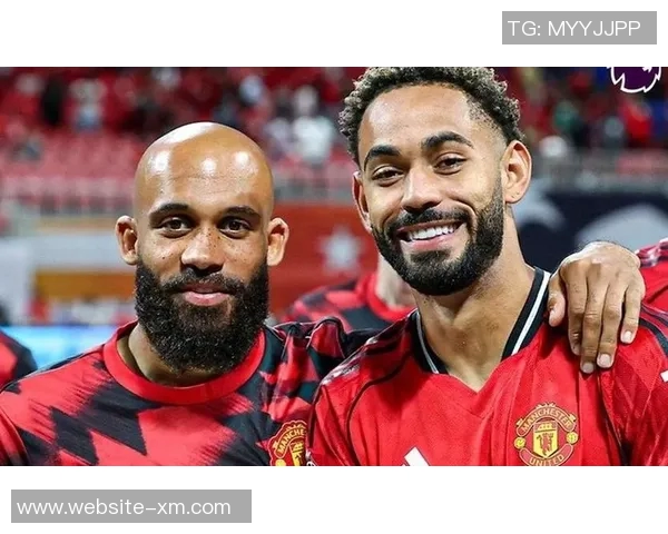 曼联女足新援官宣意外曝光另一笔交易引发球迷热议